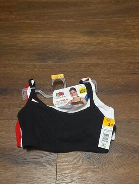 Fruit of the Loom 3-Pack Bralette Set - Black, White, Red NWT size 34